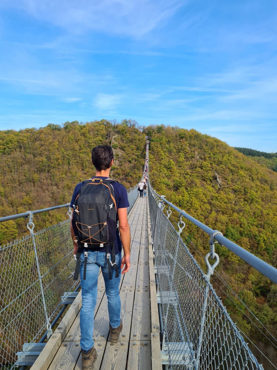 wandelen hangbrug